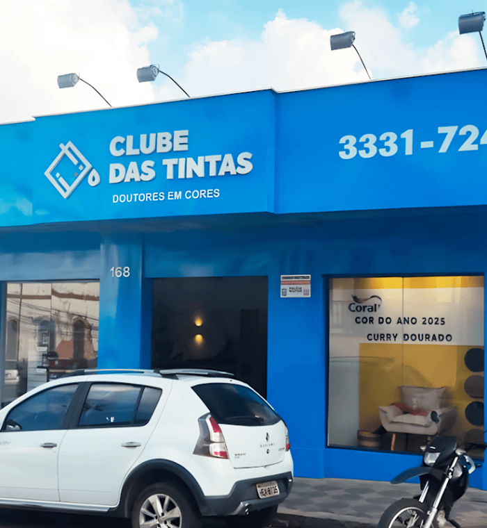 FACHADA_CLUBE DAS TINTAS_PRAÇA_DO_GLOBO